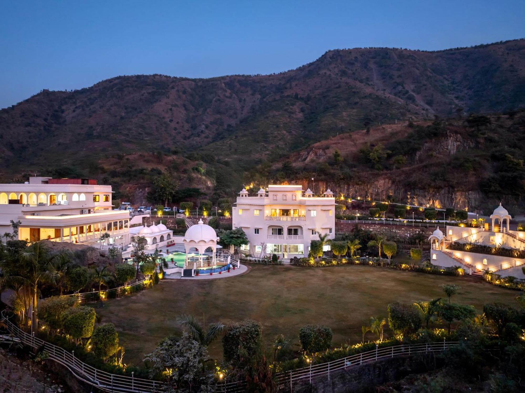 Sayaji Resorts & Spa Udaipur Exterior foto