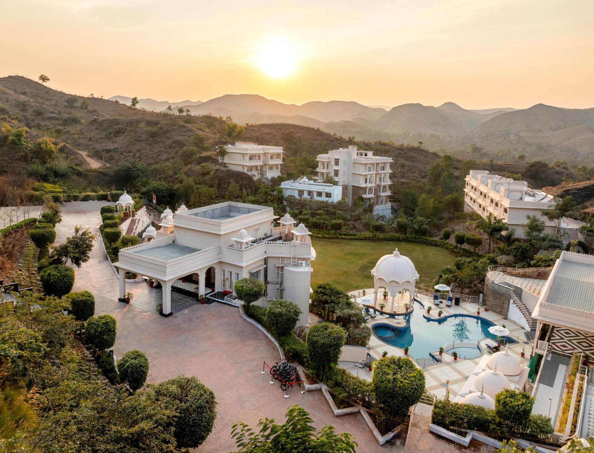 Sayaji Resorts & Spa Udaipur Exterior foto