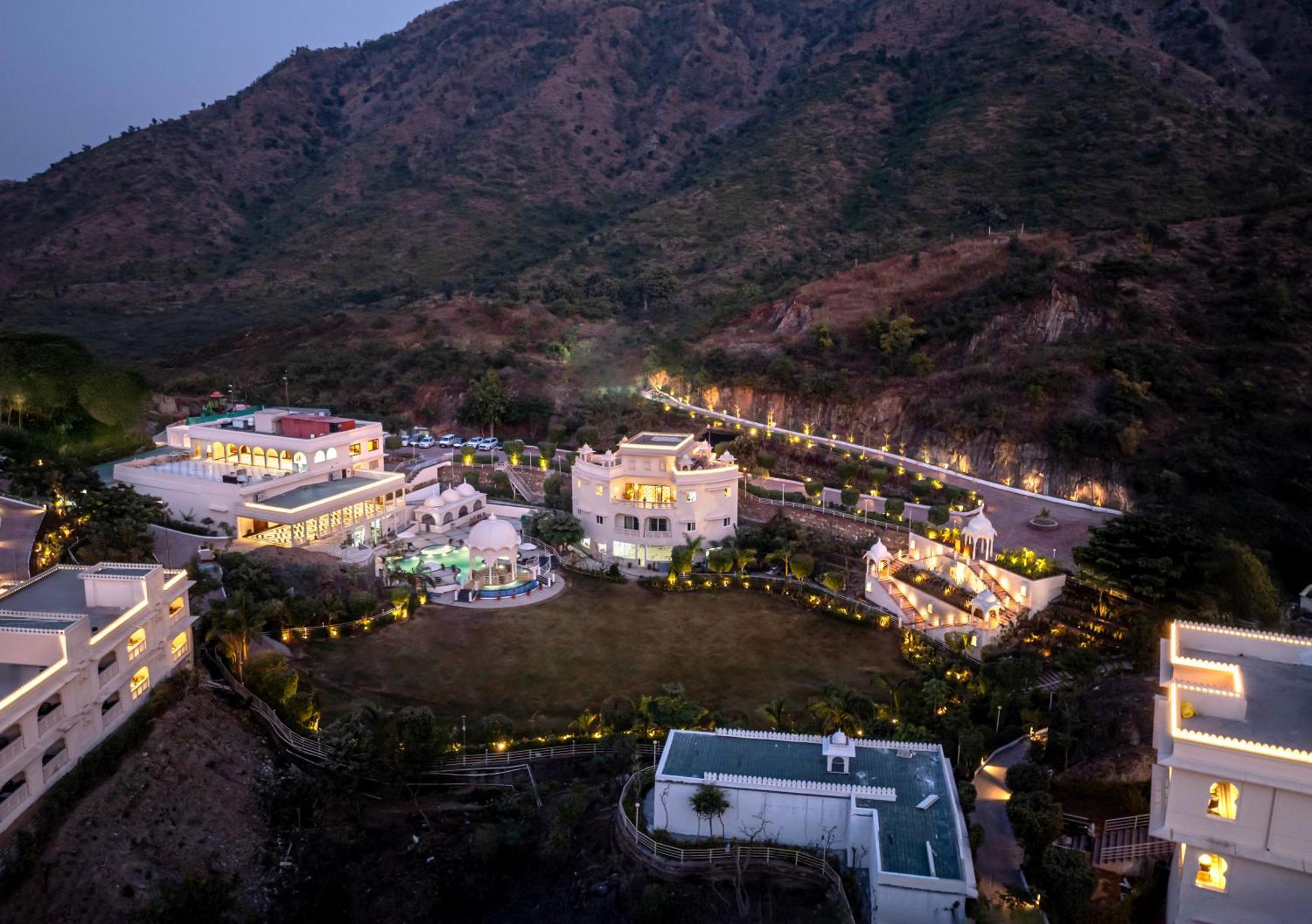 Sayaji Resorts & Spa Udaipur Exterior foto